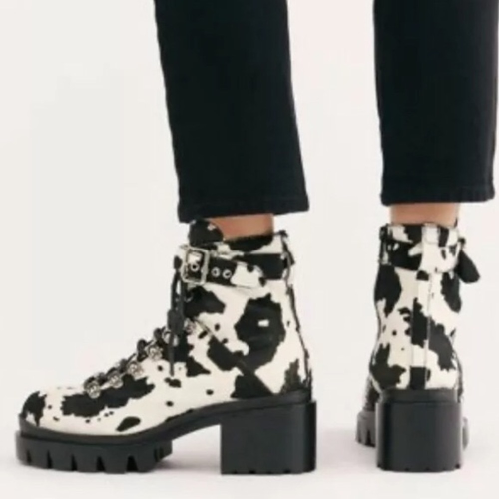 Jeffrey Campbell Combat Boot BlackWhite CalfHair - Picture 1 of 7
